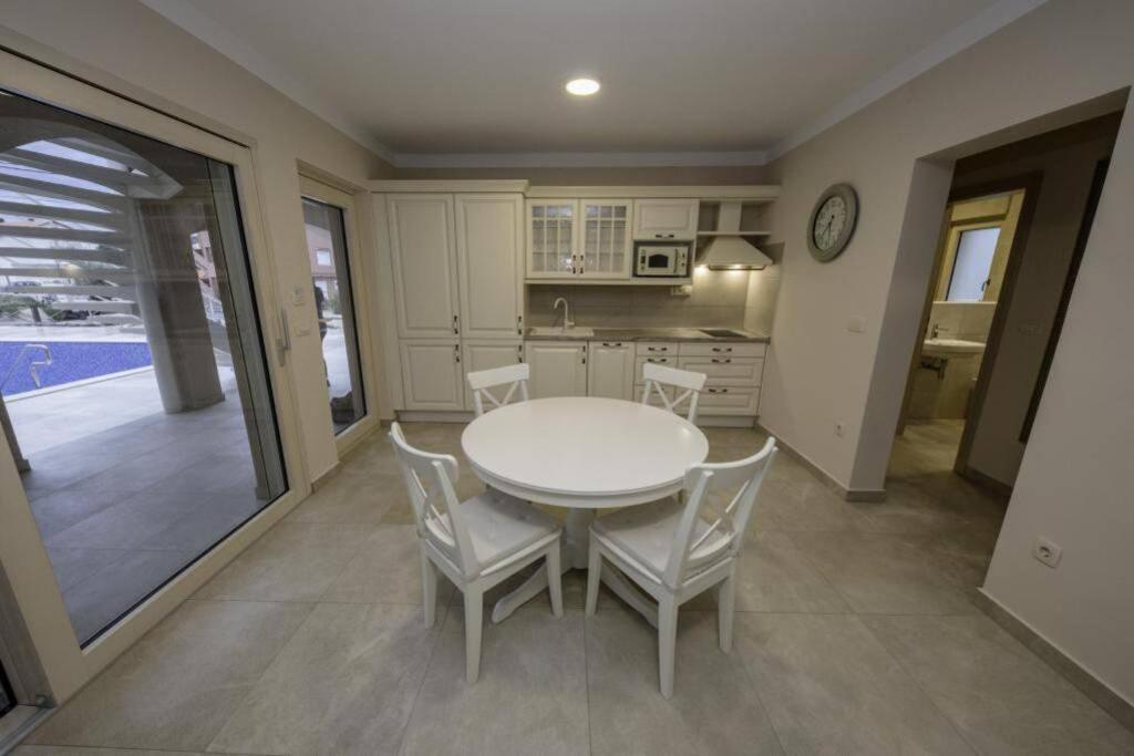 Villa Luka Lopar Extérieur photo
