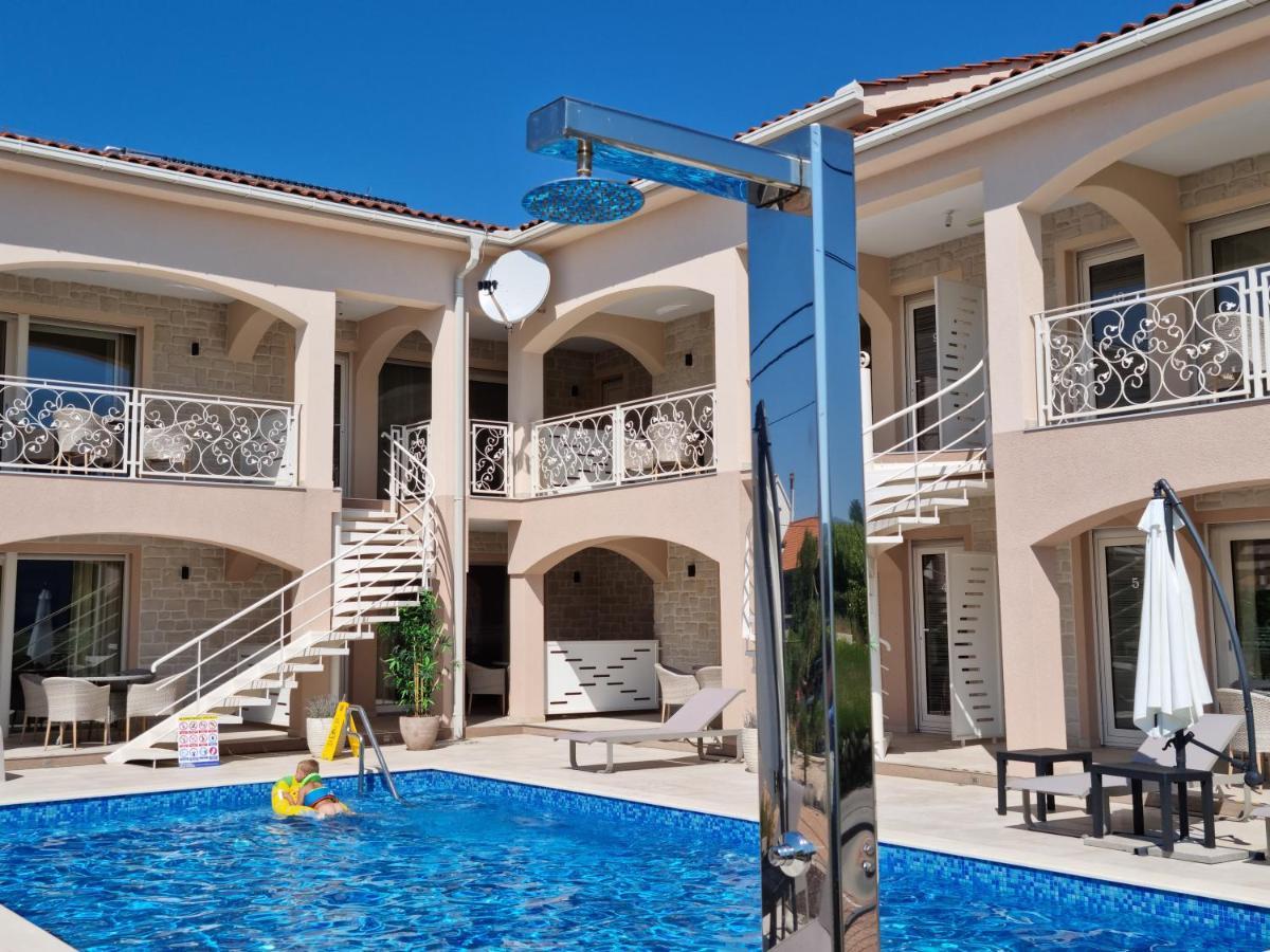Villa Luka Lopar Extérieur photo